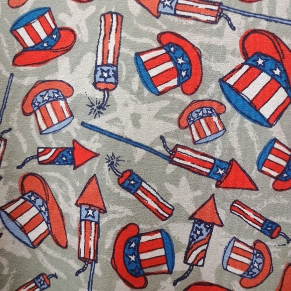 NWT LuLaroe Irma Tunic Patriotic Uncle Sam Top Hat Fireworks Size Extra Large XL - Picture 7 of 7